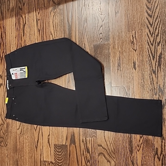 Signature by Levi Strauss Other - **NWT** Levis Signature Black Jeans